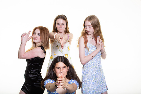 8th grade dance 2022-150
