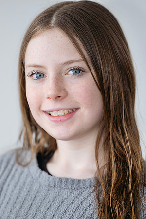 2026 SMS MIDDLE SCHOOL PLAY LEAD HEADSHOTS-5