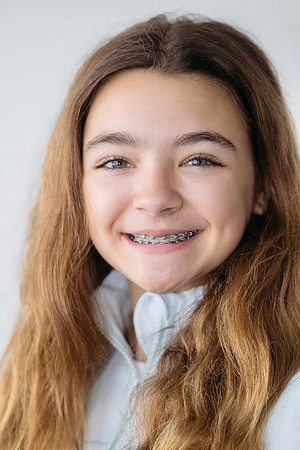 2026 SMS MIDDLE SCHOOL PLAY LEAD HEADSHOTS-3