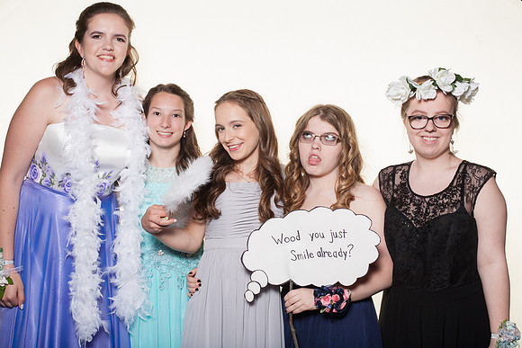 SHS_2018_prom_photobooth-59