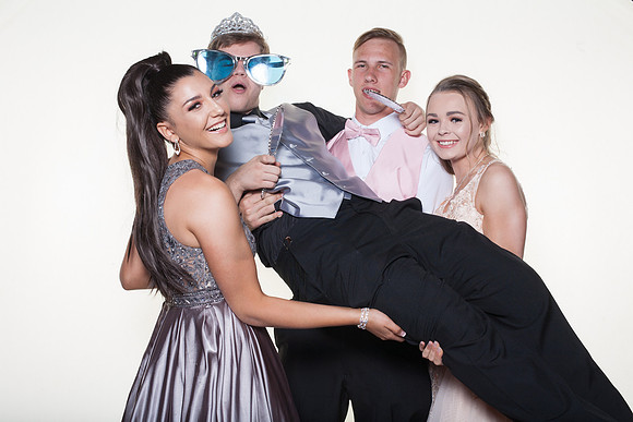 SHS_2018_prom_photobooth-11