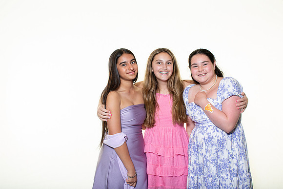 8th grade photobooth 2025-11