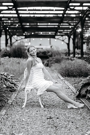 Cate Gunderson senior pics 2026-104