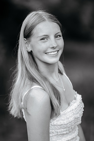 Cate Gunderson senior pics 2026-66