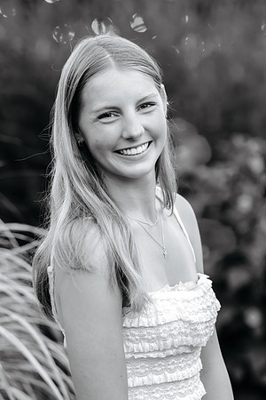 Cate Gunderson senior pics 2026-90