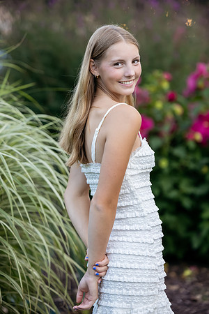 Cate Gunderson senior pics 2026-77
