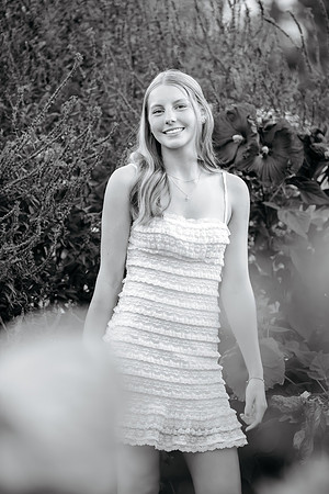 Cate Gunderson senior pics 2026-56