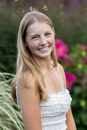 Cate Gunderson senior pics 2026-89