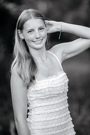 Cate Gunderson senior pics 2026-60