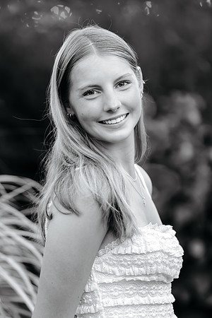 Cate Gunderson senior pics 2026-86