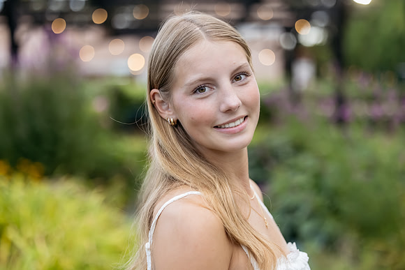 Cate Gunderson senior pics 2026-115