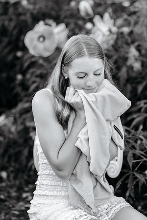 Cate Gunderson senior pics 2026-48