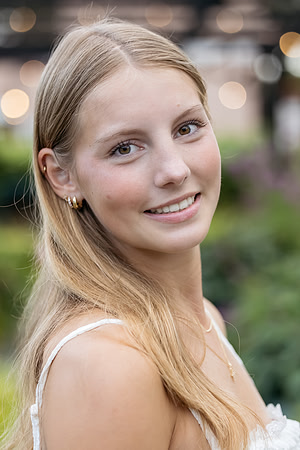 Cate Gunderson senior pics 2026-117