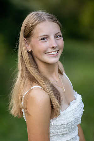 Cate Gunderson senior pics 2026-65
