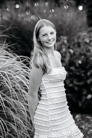 Cate Gunderson senior pics 2026-84