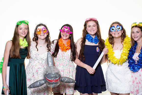 8th grade photobooth 2025-64