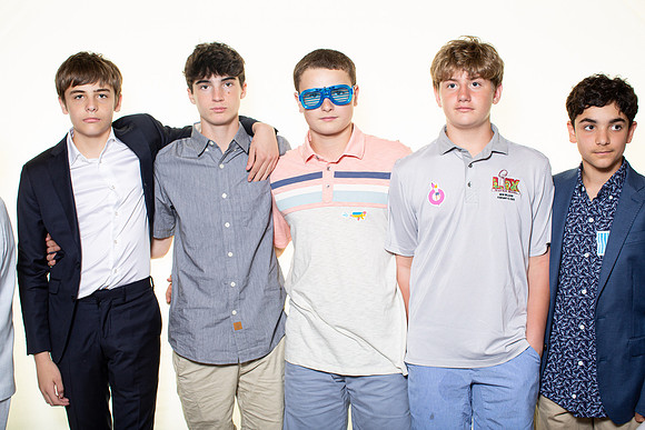 8th grade photobooth 2025-88