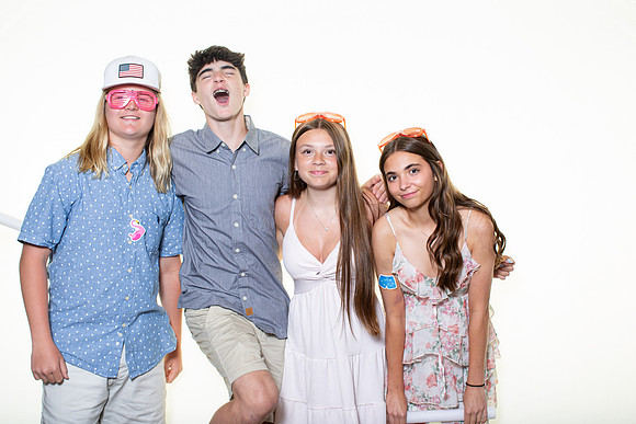 8th grade photobooth 2025-67