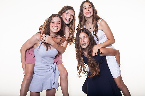 8th grade dance 2021 photobooth-15