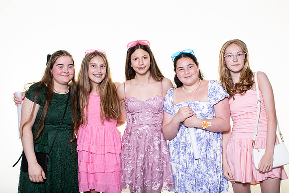 8th grade photobooth 2025-107