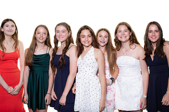 8th grade photobooth 2025-4