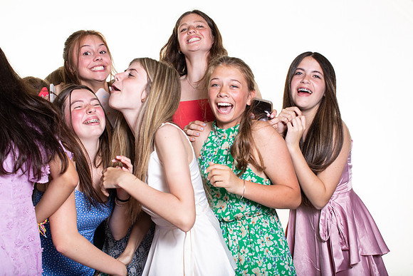 8th grade dance 2022-34