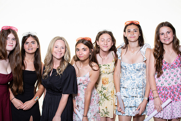 8th grade photobooth 2025-70