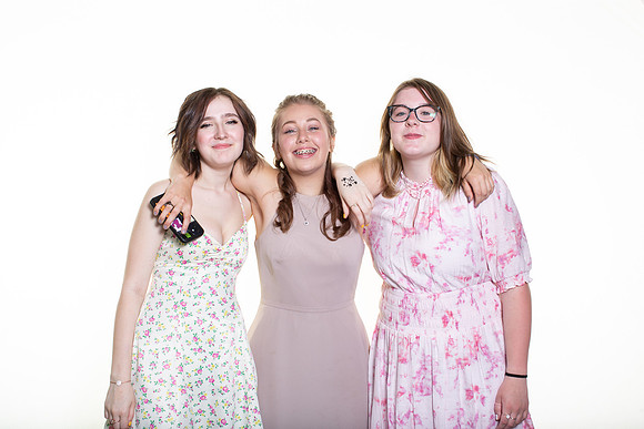8th grade dance 2022-22